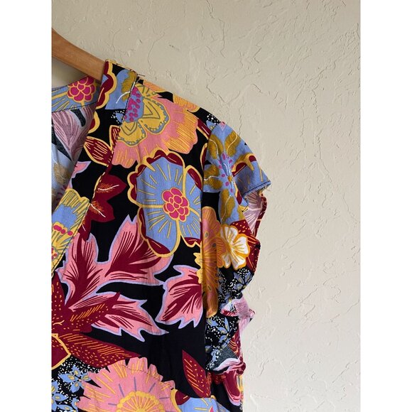 Rachel Roy Black Floral V-Neck Short Sleeve Top Size 1X Rayon - Picture 4 of 6